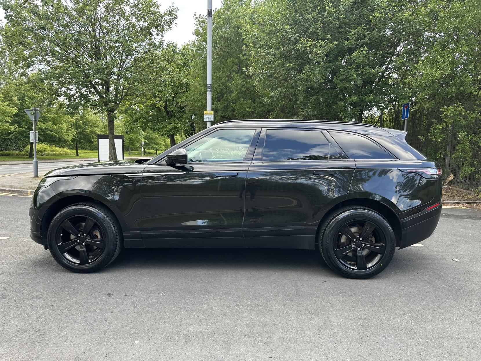Land Rover Range Rover Velar 2.0 D240 S SUV 5dr Diesel Auto 4WD Euro 6 (s/s) (240 ps)