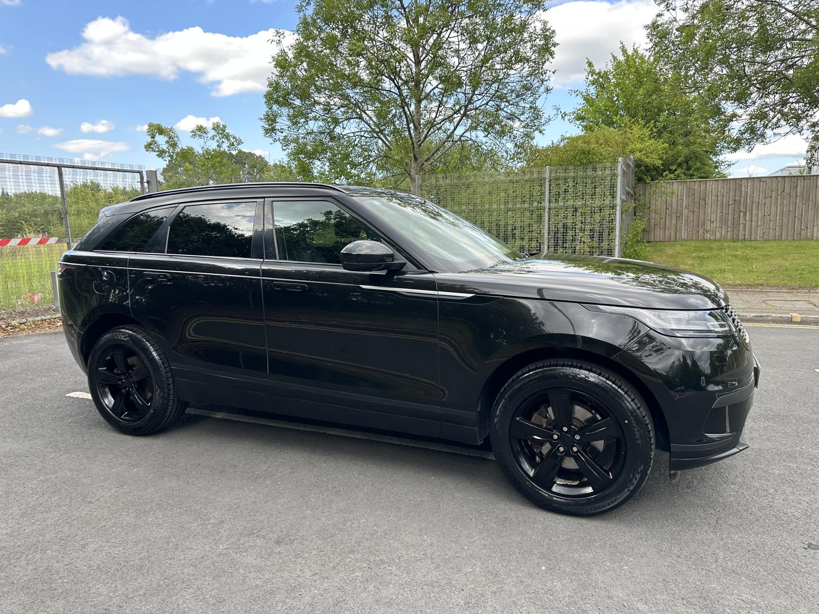 Land Rover Range Rover Velar 2.0 D240 S SUV 5dr Diesel Auto 4WD Euro 6 (s/s) (240 ps)