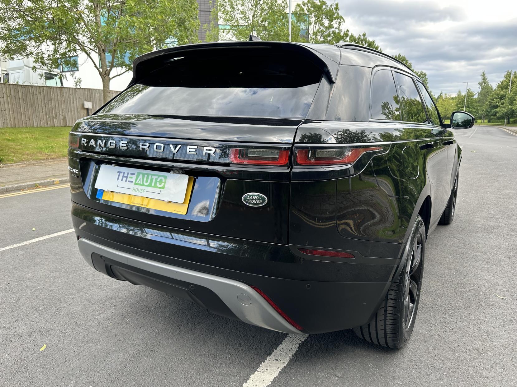 Land Rover Range Rover Velar 2.0 D240 S SUV 5dr Diesel Auto 4WD Euro 6 (s/s) (240 ps)