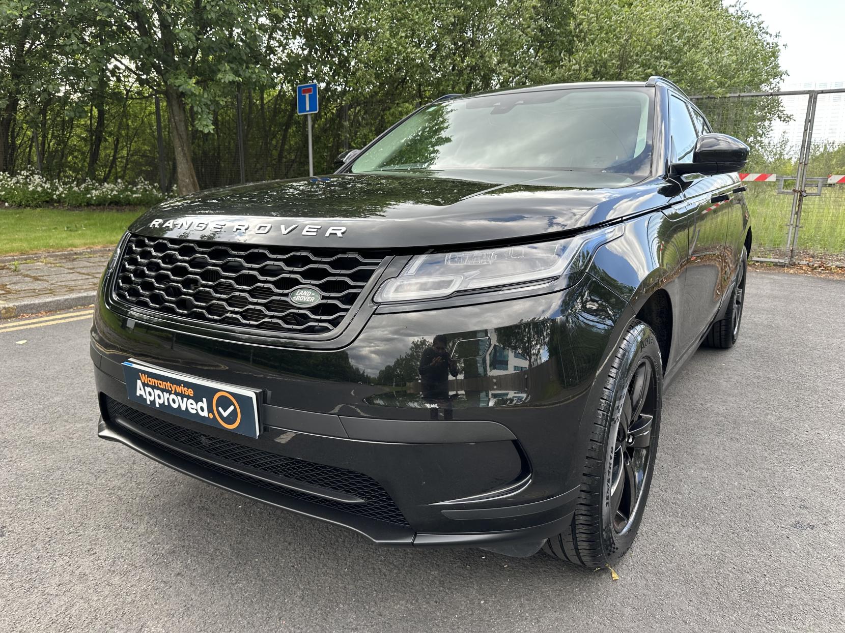 Land Rover Range Rover Velar 2.0 D240 S SUV 5dr Diesel Auto 4WD Euro 6 (s/s) (240 ps)