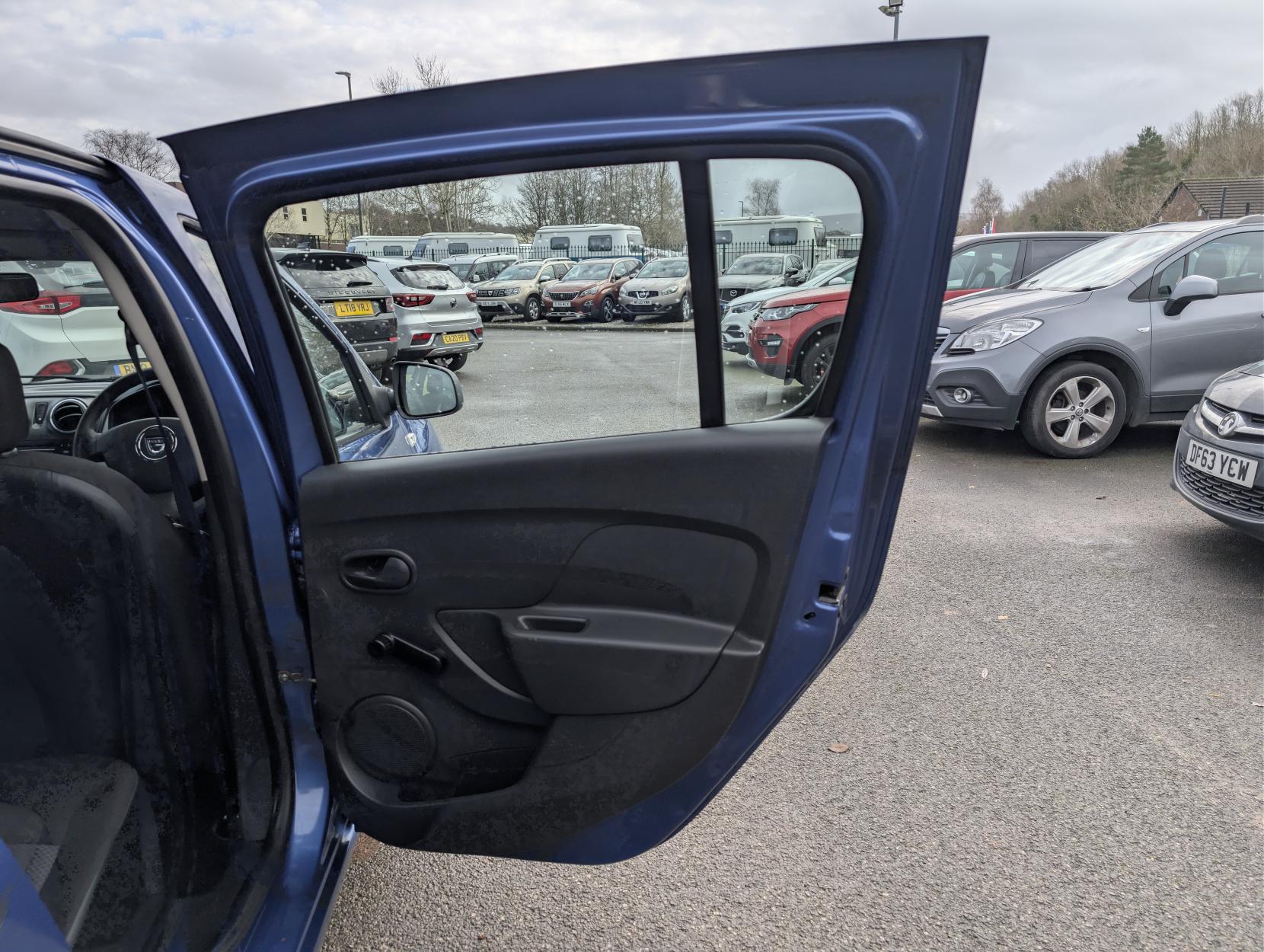 Dacia Sandero 1.5 dCi Ambiance Hatchback 5dr Diesel Manual Euro 5 (90 ps)