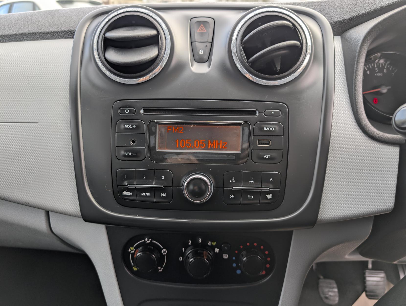 Dacia Sandero 1.5 dCi Ambiance Hatchback 5dr Diesel Manual Euro 5 (90 ps)