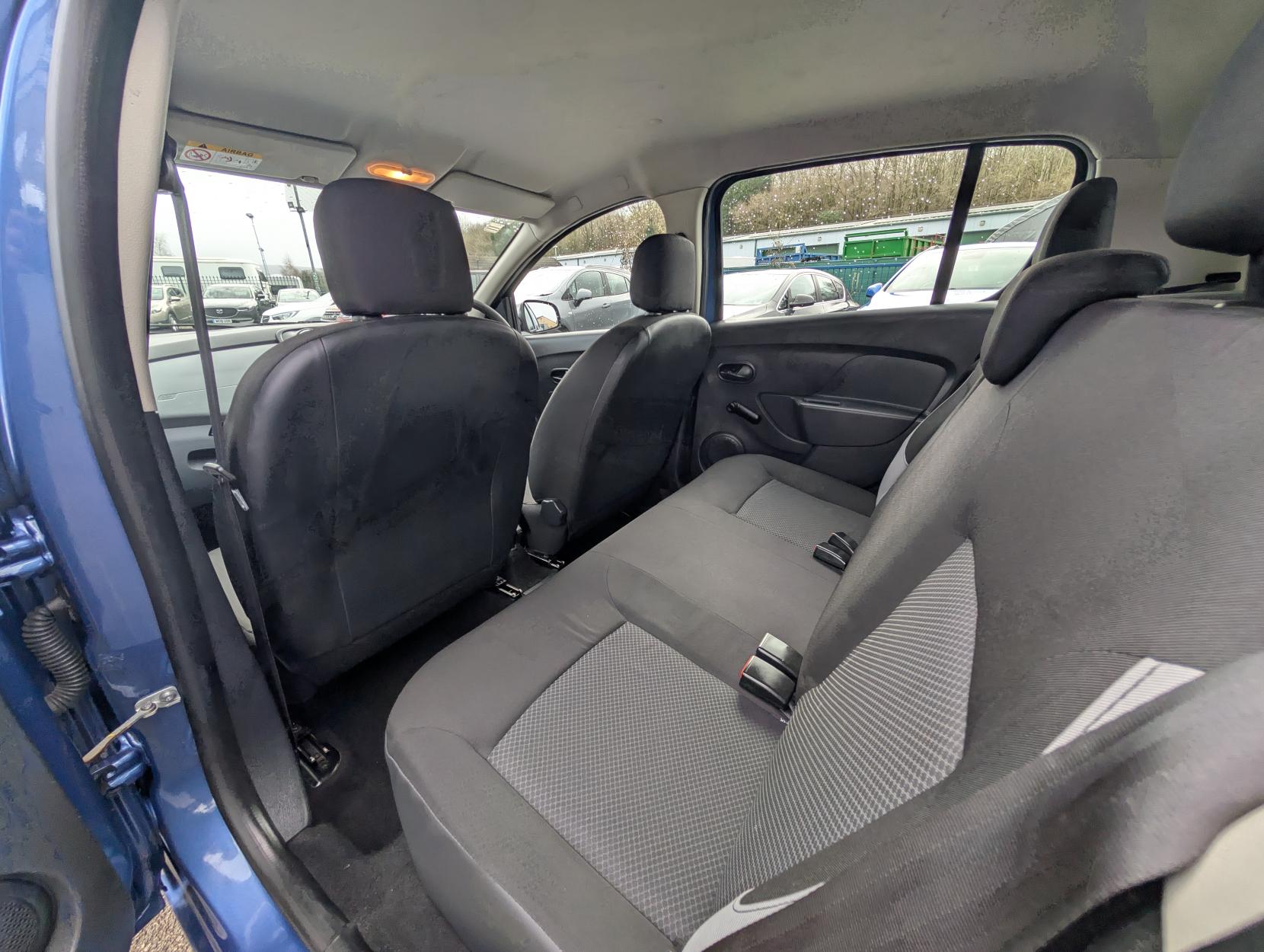 Dacia Sandero 1.5 dCi Ambiance Hatchback 5dr Diesel Manual Euro 5 (90 ps)