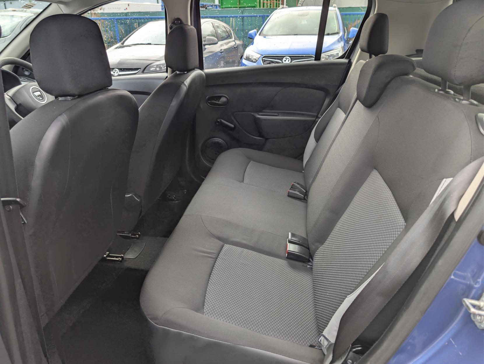 Dacia Sandero 1.5 dCi Ambiance Hatchback 5dr Diesel Manual Euro 5 (90 ps)