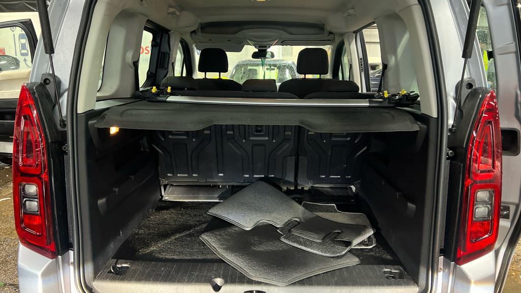 Vauxhall Combo Life 1.2 Turbo GPF Energy MPV 5dr Petrol Manual Euro 6 (s/s) (110 ps)