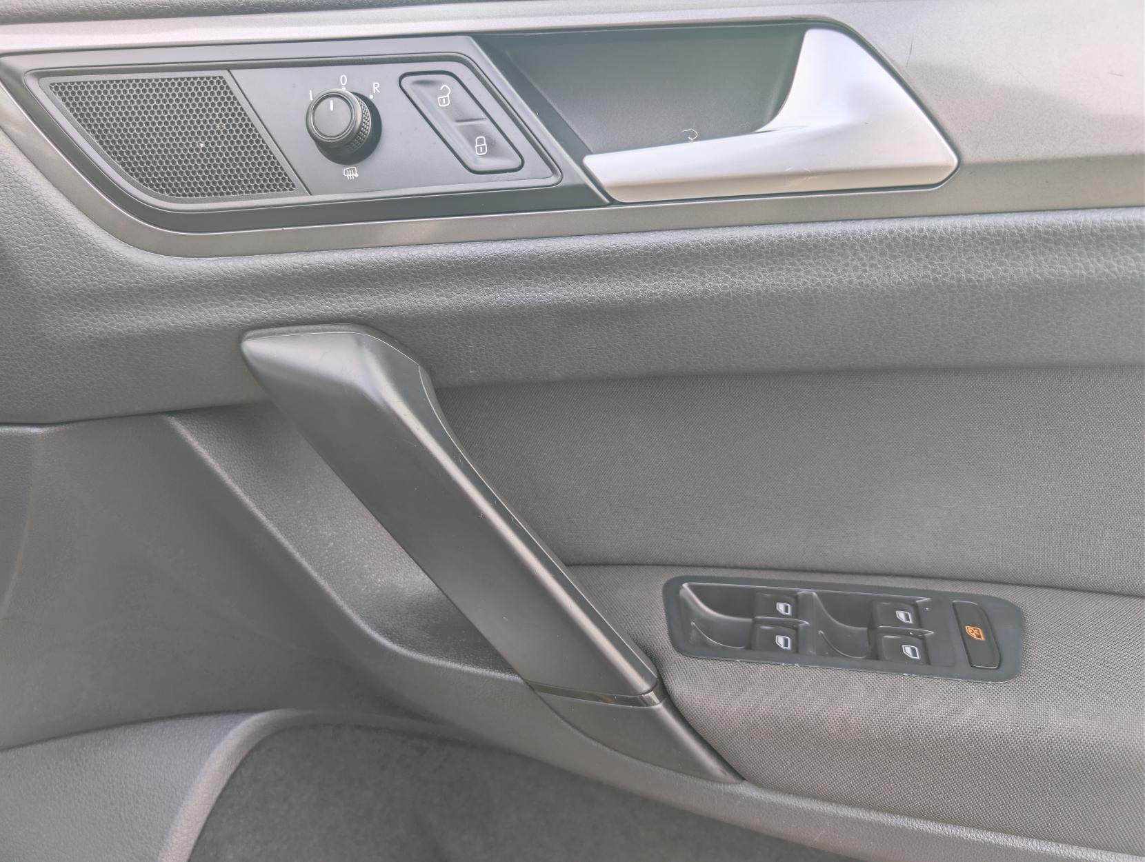 Volkswagen Golf SV 1.4 TSI BlueMotion Tech S MPV 5dr Petrol DSG Euro 6 (s/s) (125 ps)