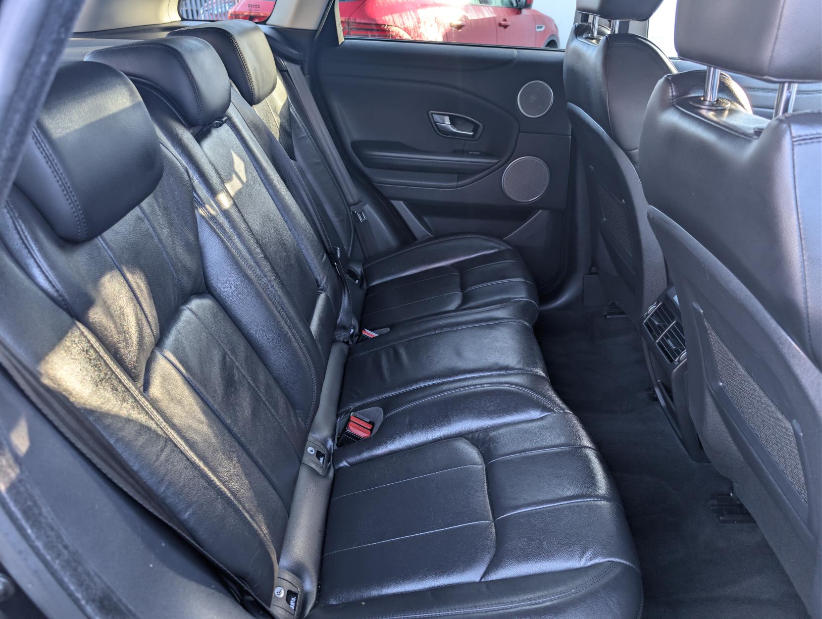 Land Rover Range Rover Evoque 2.0 TD4 SE SUV 5dr Diesel Manual 4WD Euro 6 (s/s) (180 ps)