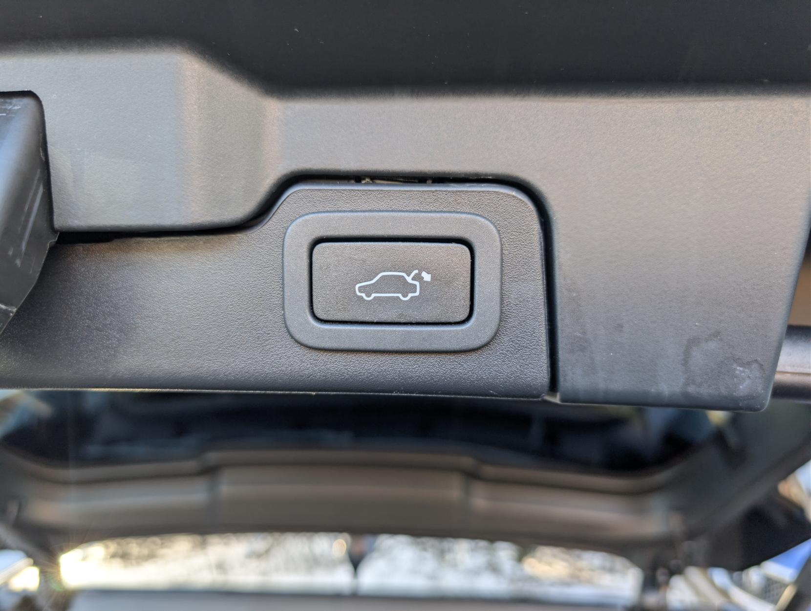 Land Rover Range Rover Evoque 2.0 TD4 SE SUV 5dr Diesel Manual 4WD Euro 6 (s/s) (180 ps)