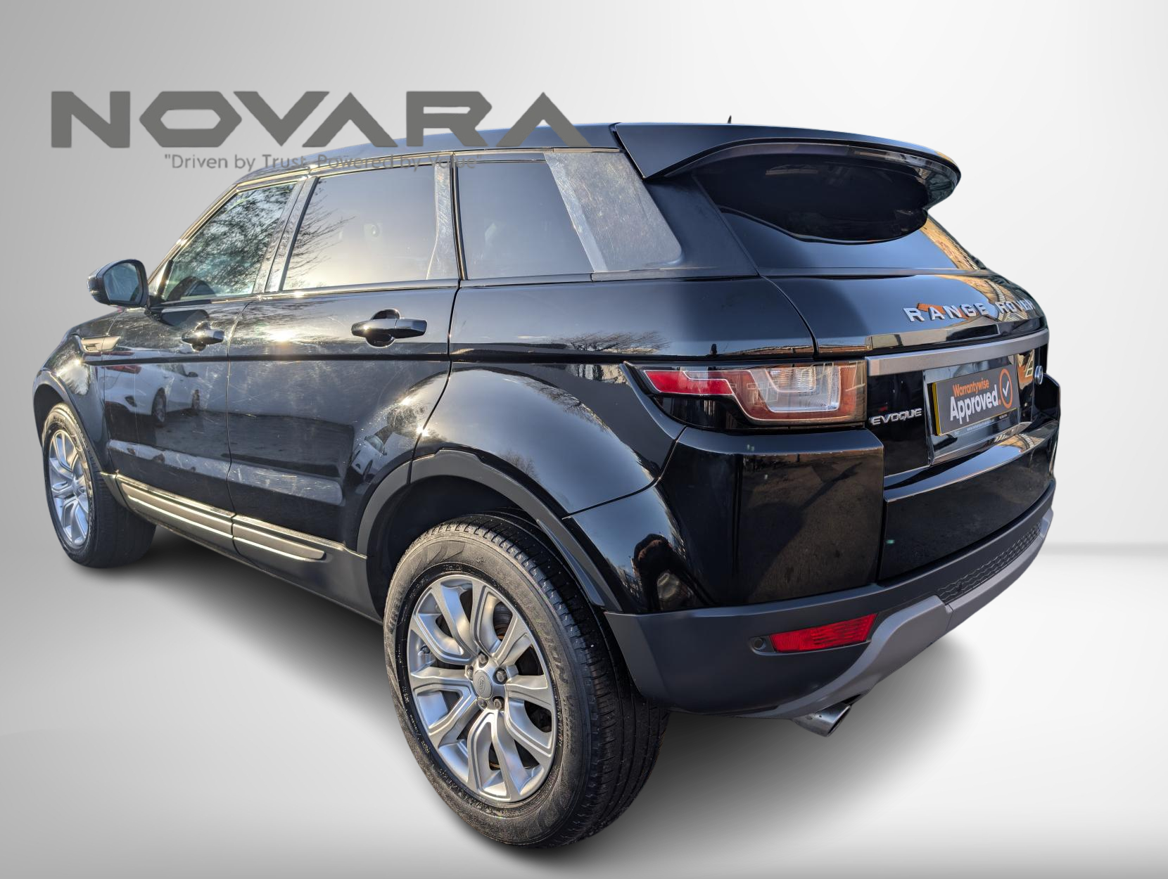 Land Rover Range Rover Evoque 2.0 TD4 SE SUV 5dr Diesel Manual 4WD Euro 6 (s/s) (180 ps)