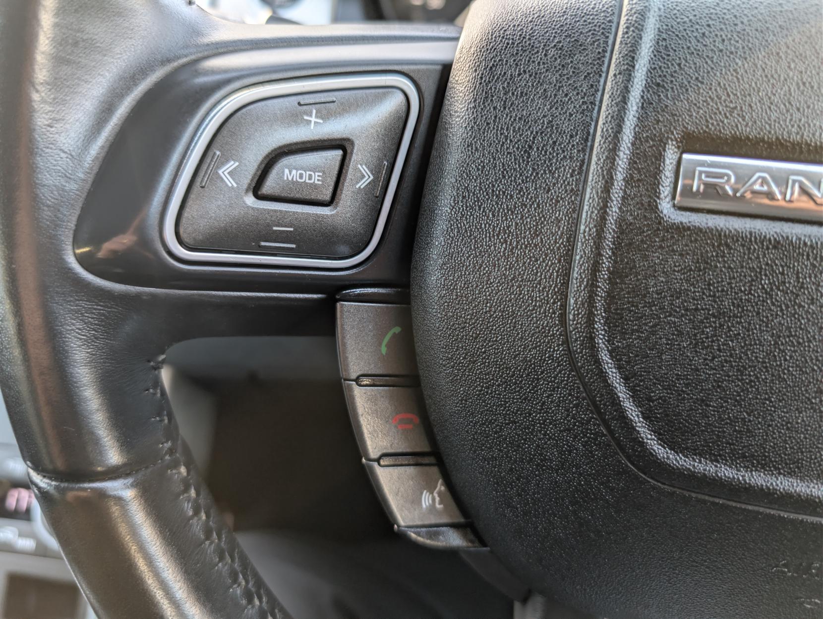 Land Rover Range Rover Evoque 2.0 TD4 SE SUV 5dr Diesel Manual 4WD Euro 6 (s/s) (180 ps)
