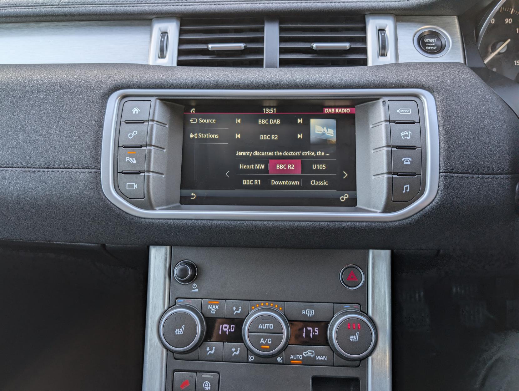 Land Rover Range Rover Evoque 2.0 TD4 SE SUV 5dr Diesel Manual 4WD Euro 6 (s/s) (180 ps)