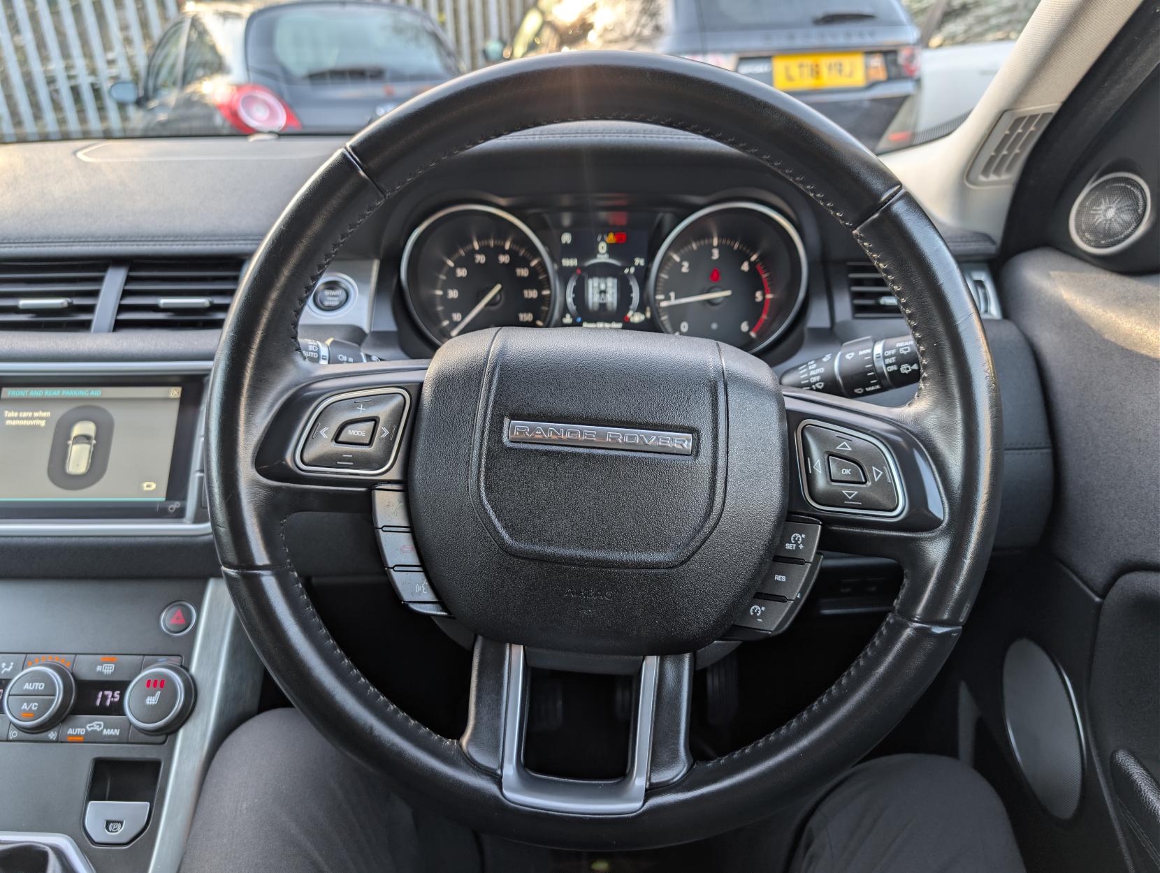 Land Rover Range Rover Evoque 2.0 TD4 SE SUV 5dr Diesel Manual 4WD Euro 6 (s/s) (180 ps)