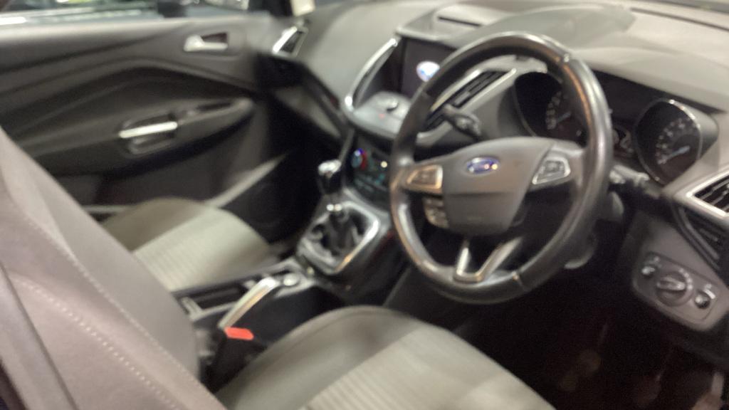 Ford C-Max 1.0T EcoBoost Titanium MPV 5dr Petrol Manual Euro 6 (s/s) (125 ps)
