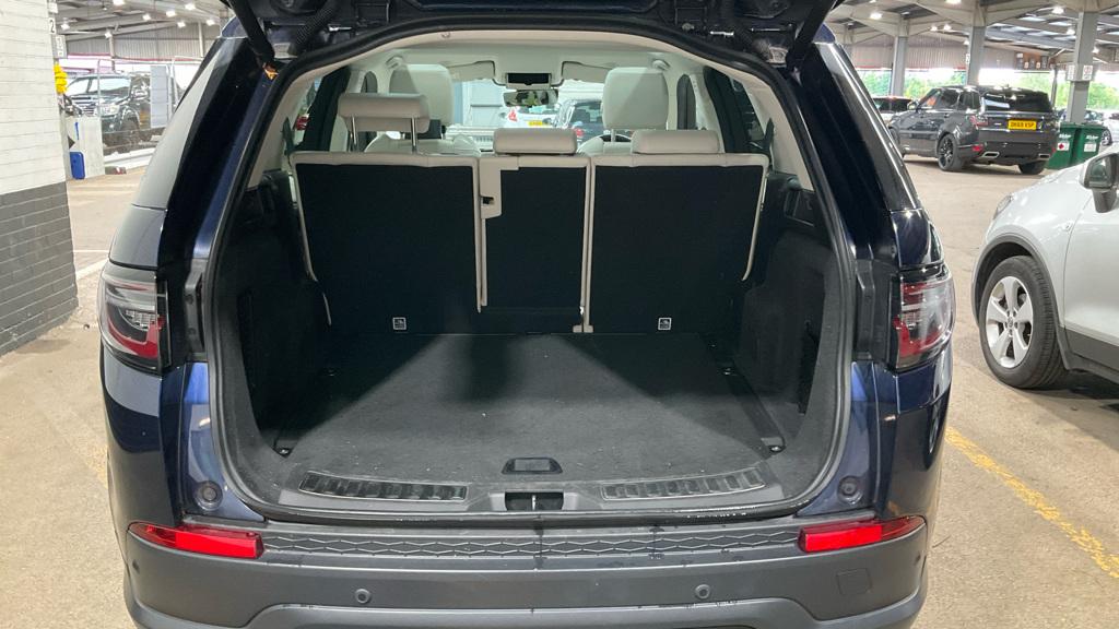 Land Rover Discovery Sport 2.0 P250 MHEV HSE SUV 5dr Petrol Auto 4WD Euro 6 (s/s) (249 ps)