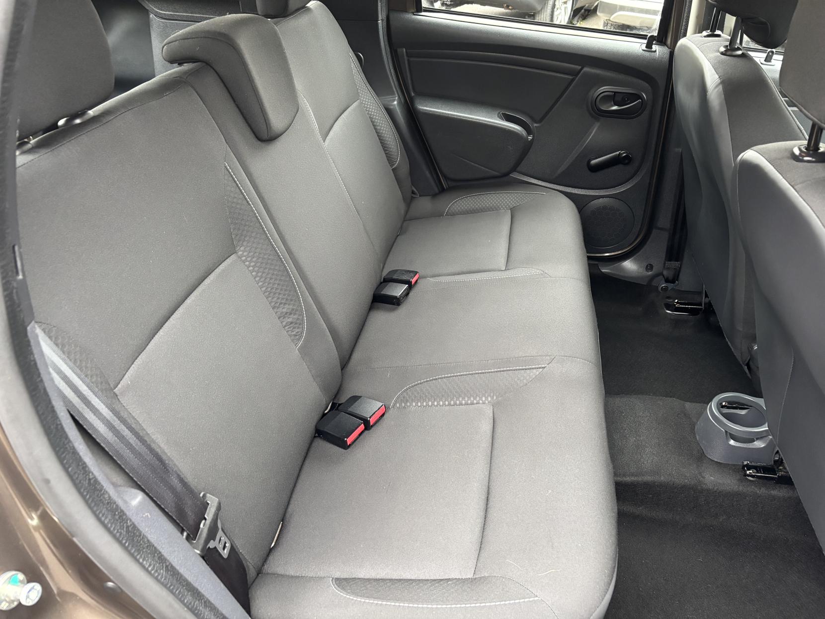 Dacia Duster 1.6 SCe Ambiance SUV 5dr Petrol Manual Euro 6 (s/s) (115 ps)