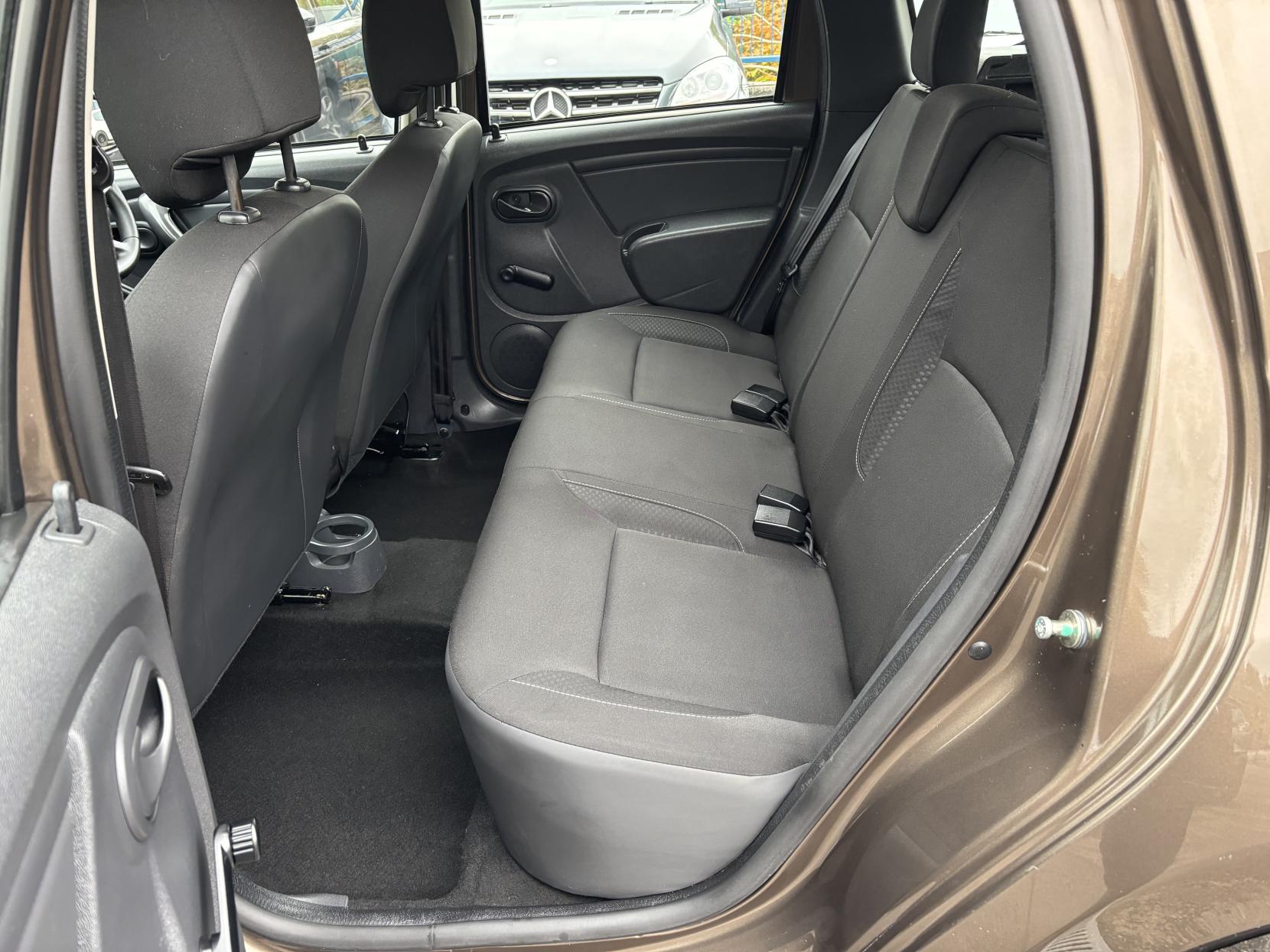 Dacia Duster 1.6 SCe Ambiance SUV 5dr Petrol Manual Euro 6 (s/s) (115 ps)