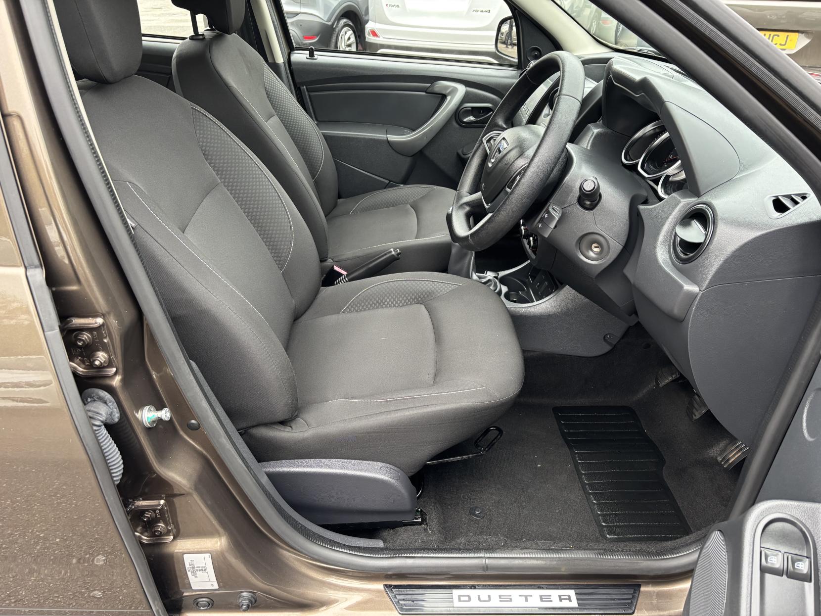 Dacia Duster 1.6 SCe Ambiance SUV 5dr Petrol Manual Euro 6 (s/s) (115 ps)