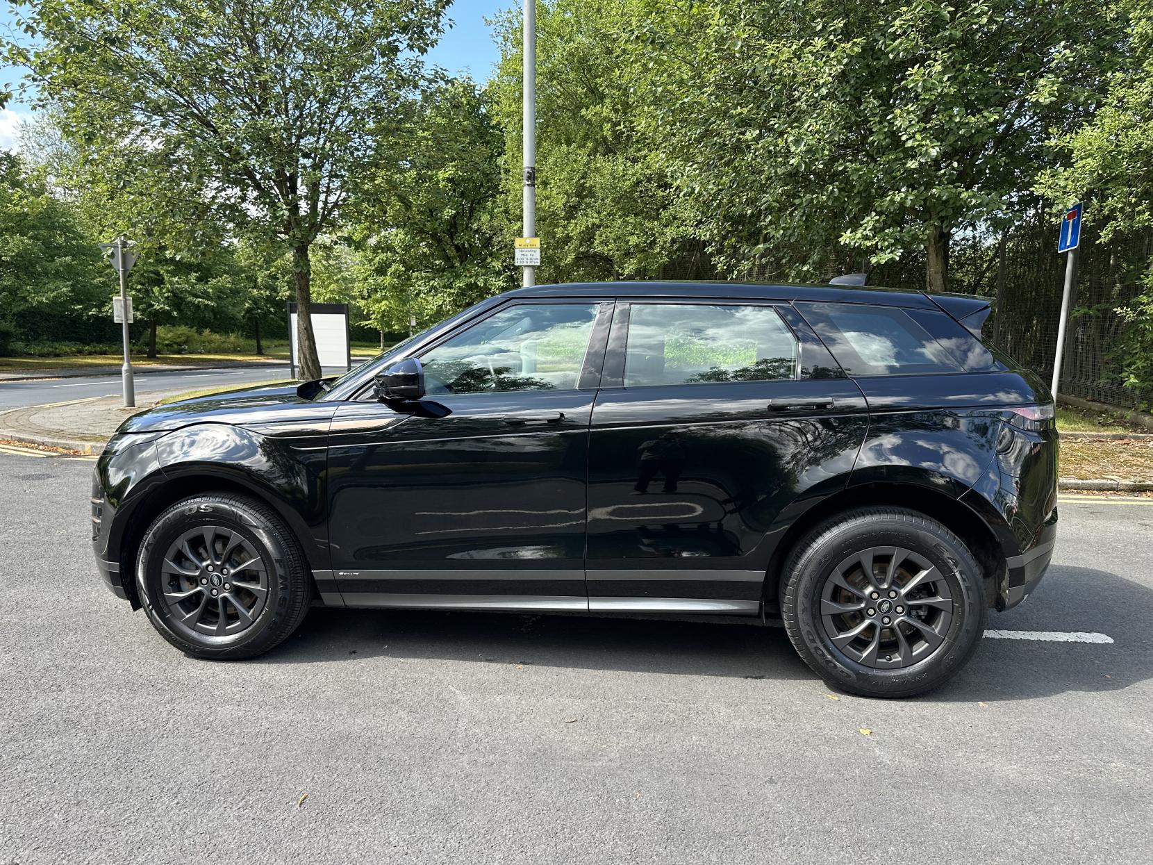 Land Rover Range Rover Evoque 2.0 D150 R-Dynamic SUV 5dr Diesel Manual FWD Euro 6 (s/s) (150 ps)