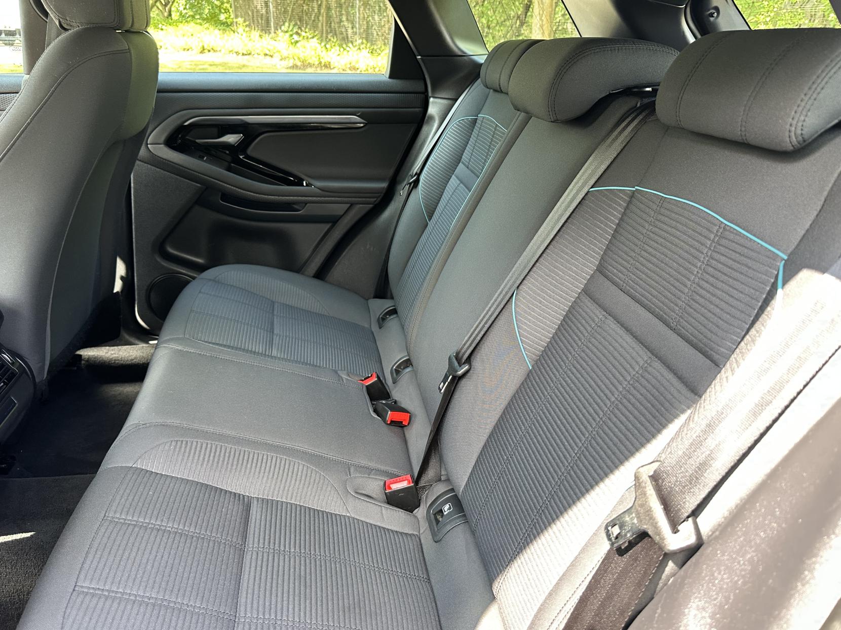 Land Rover Range Rover Evoque 2.0 D150 R-Dynamic SUV 5dr Diesel Manual FWD Euro 6 (s/s) (150 ps)