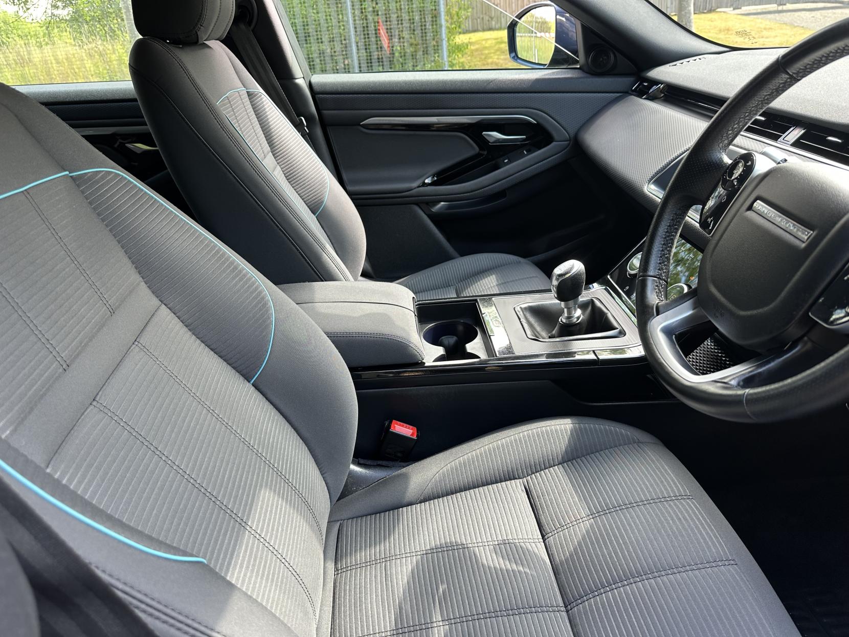 Land Rover Range Rover Evoque 2.0 D150 R-Dynamic SUV 5dr Diesel Manual FWD Euro 6 (s/s) (150 ps)