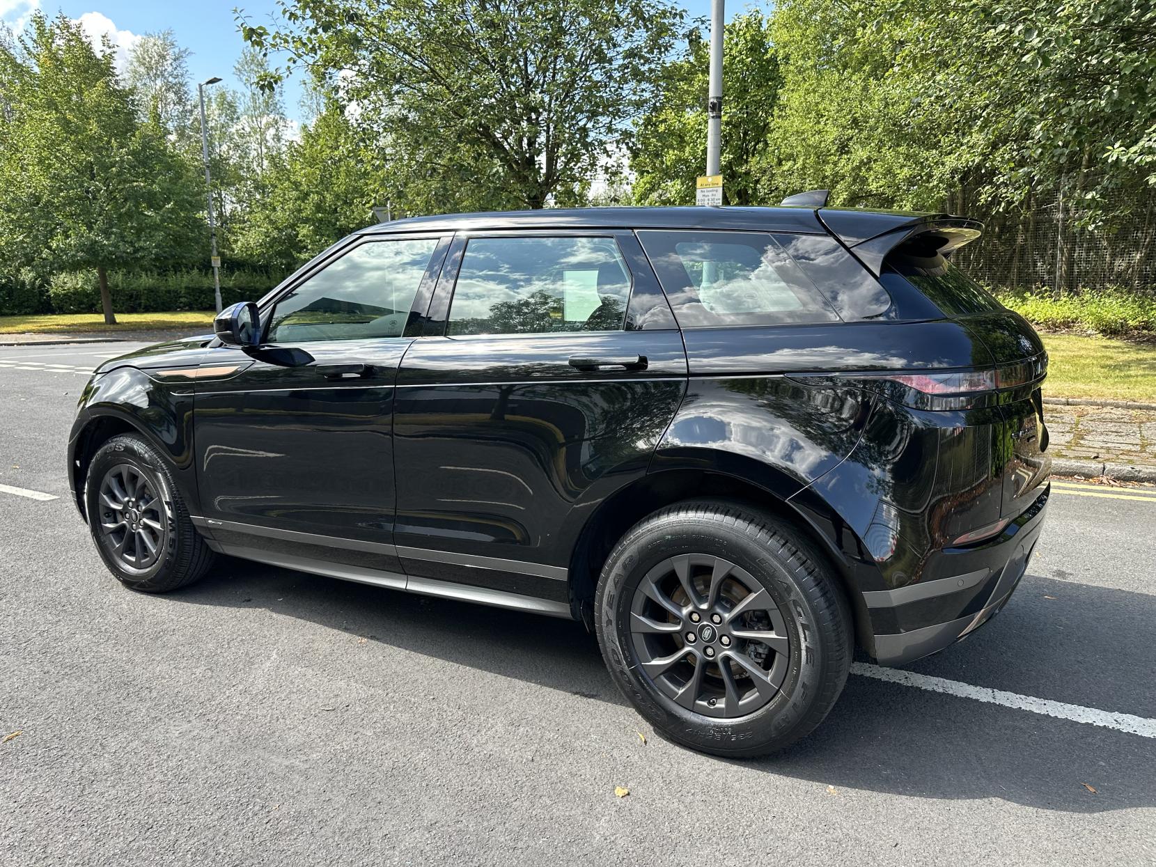 Land Rover Range Rover Evoque 2.0 D150 R-Dynamic SUV 5dr Diesel Manual FWD Euro 6 (s/s) (150 ps)