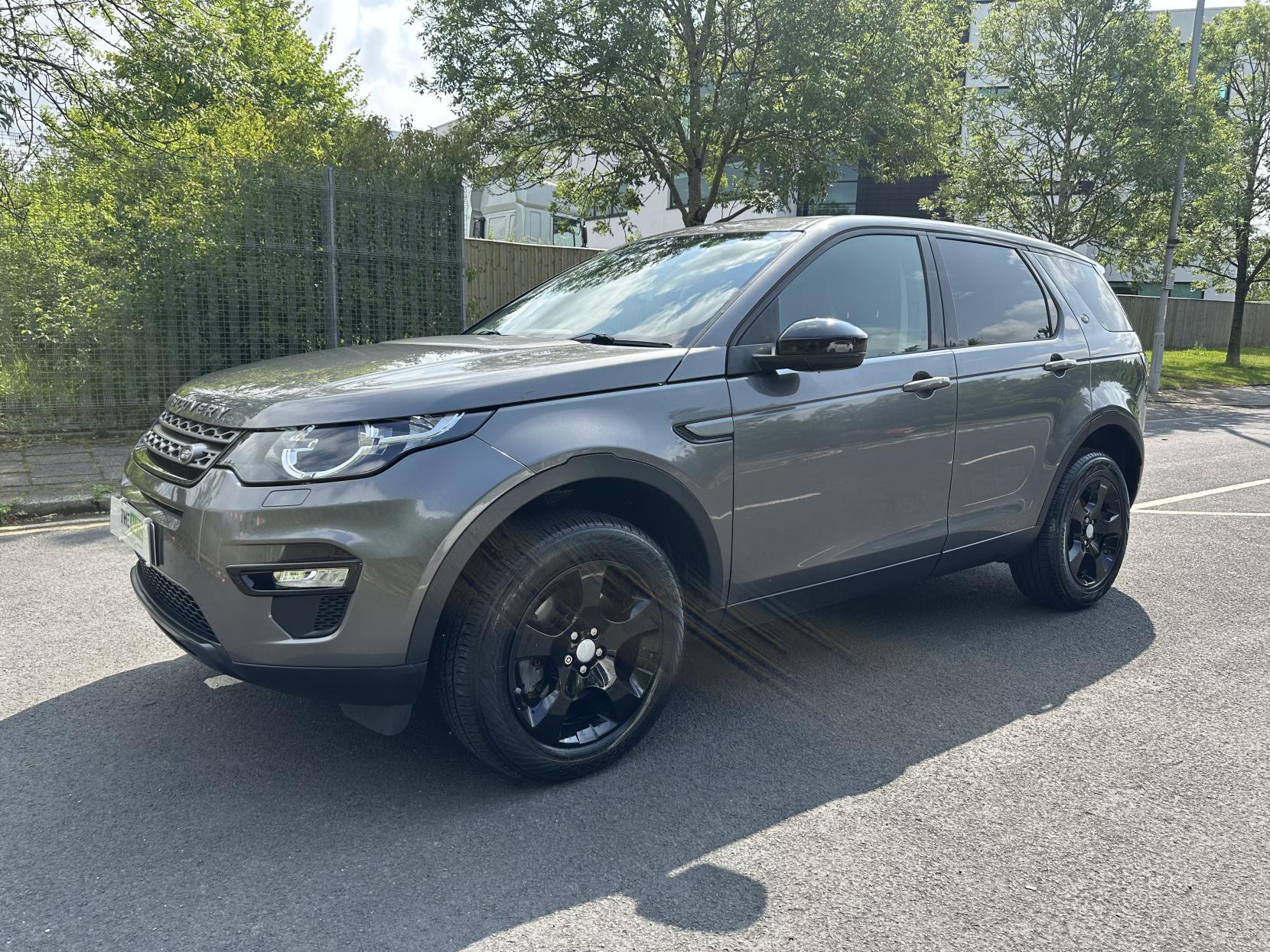 Land Rover Discovery Sport 2.0 eD4 SE SUV 5dr Diesel Manual Euro 6 (s/s) (5 Seat) (150 ps)