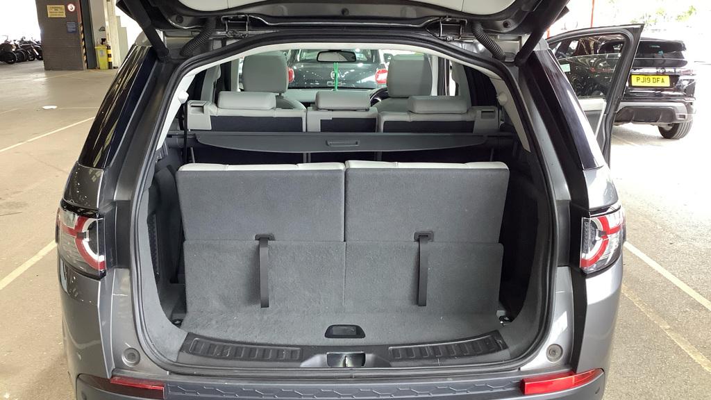 Land Rover Discovery Sport 2.0 TD4 HSE SUV 5dr Diesel Auto 4WD Euro 6 (s/s) (180 ps)