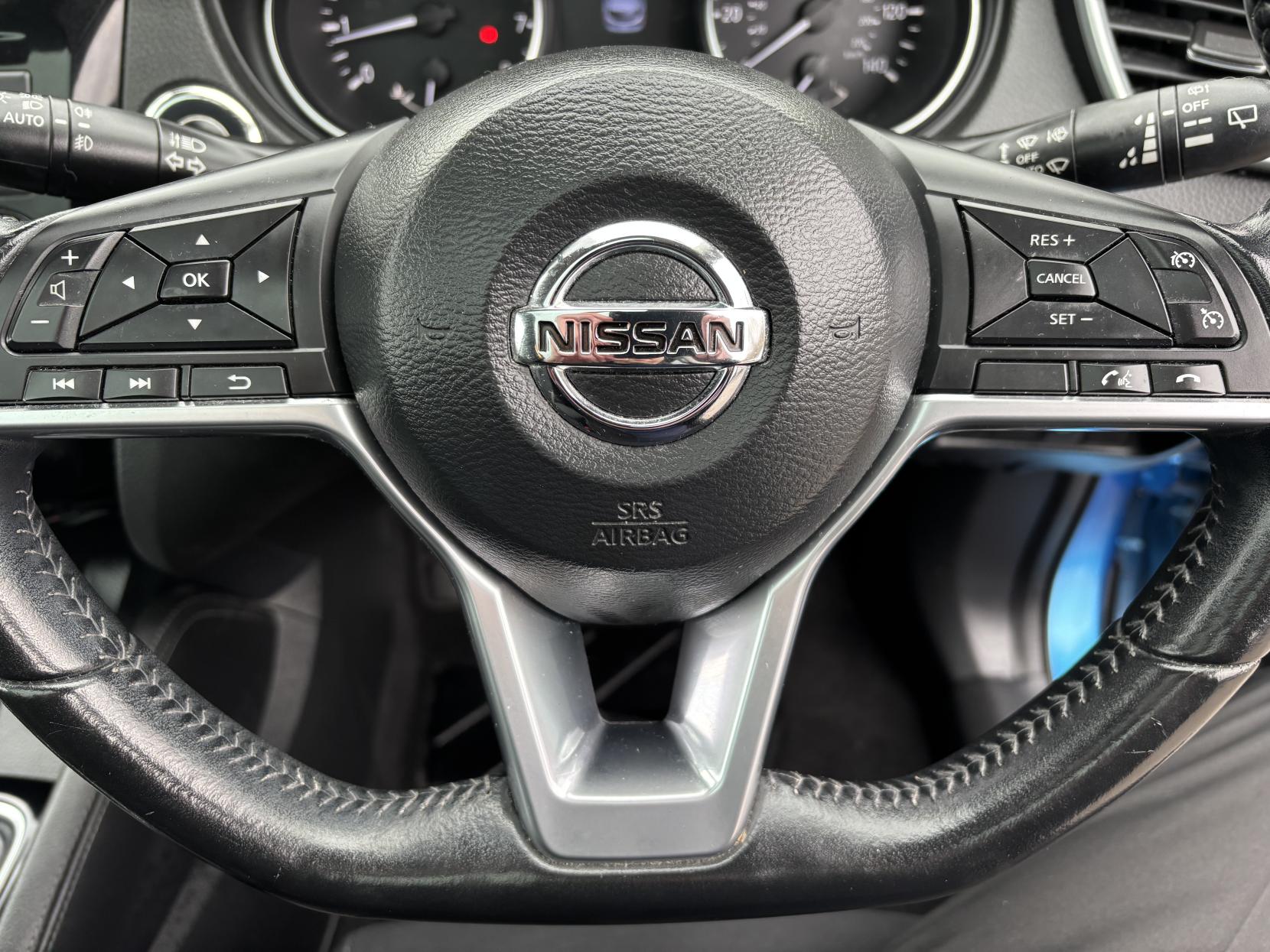 Nissan Qashqai 1.2 DIG-T N-Connecta SUV 5dr Petrol Manual Euro 6 (s/s) (115 ps)