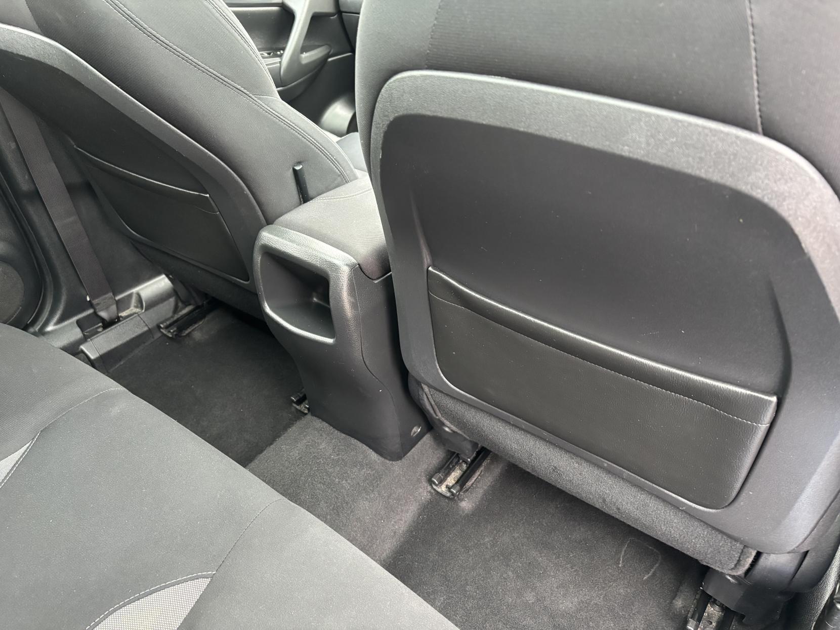 Nissan Qashqai 1.2 DIG-T N-Connecta SUV 5dr Petrol Manual Euro 6 (s/s) (115 ps)