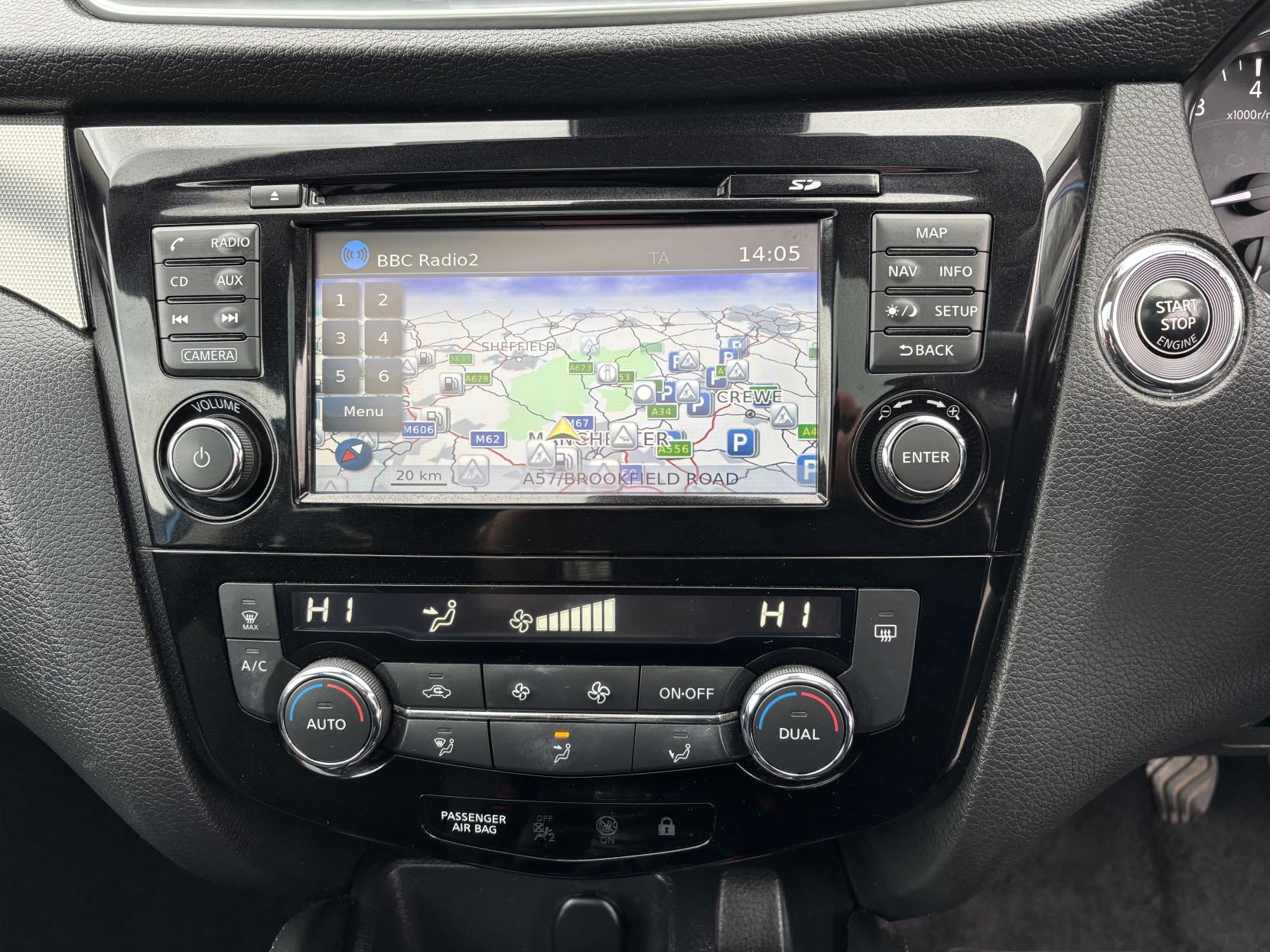 Nissan Qashqai 1.2 DIG-T N-Connecta SUV 5dr Petrol Manual Euro 6 (s/s) (115 ps)