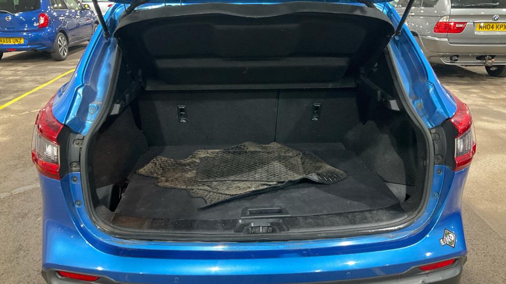 Nissan Qashqai 1.2 DIG-T N-Connecta SUV 5dr Petrol Manual Euro 6 (s/s) (115 ps)