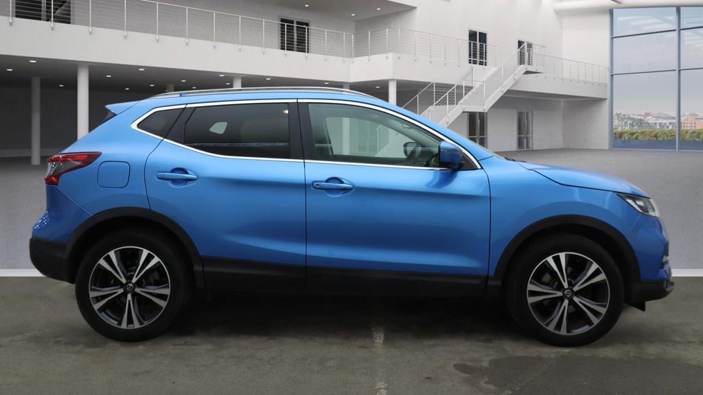 Nissan Qashqai 1.2 DIG-T N-Connecta SUV 5dr Petrol Manual Euro 6 (s/s) (115 ps)