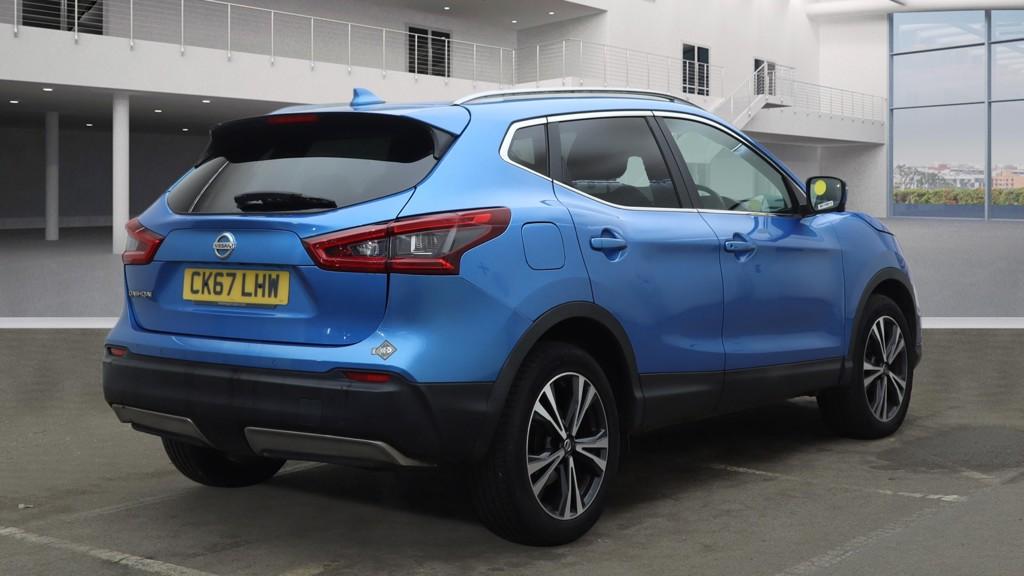 Nissan Qashqai 1.2 DIG-T N-Connecta SUV 5dr Petrol Manual Euro 6 (s/s) (115 ps)