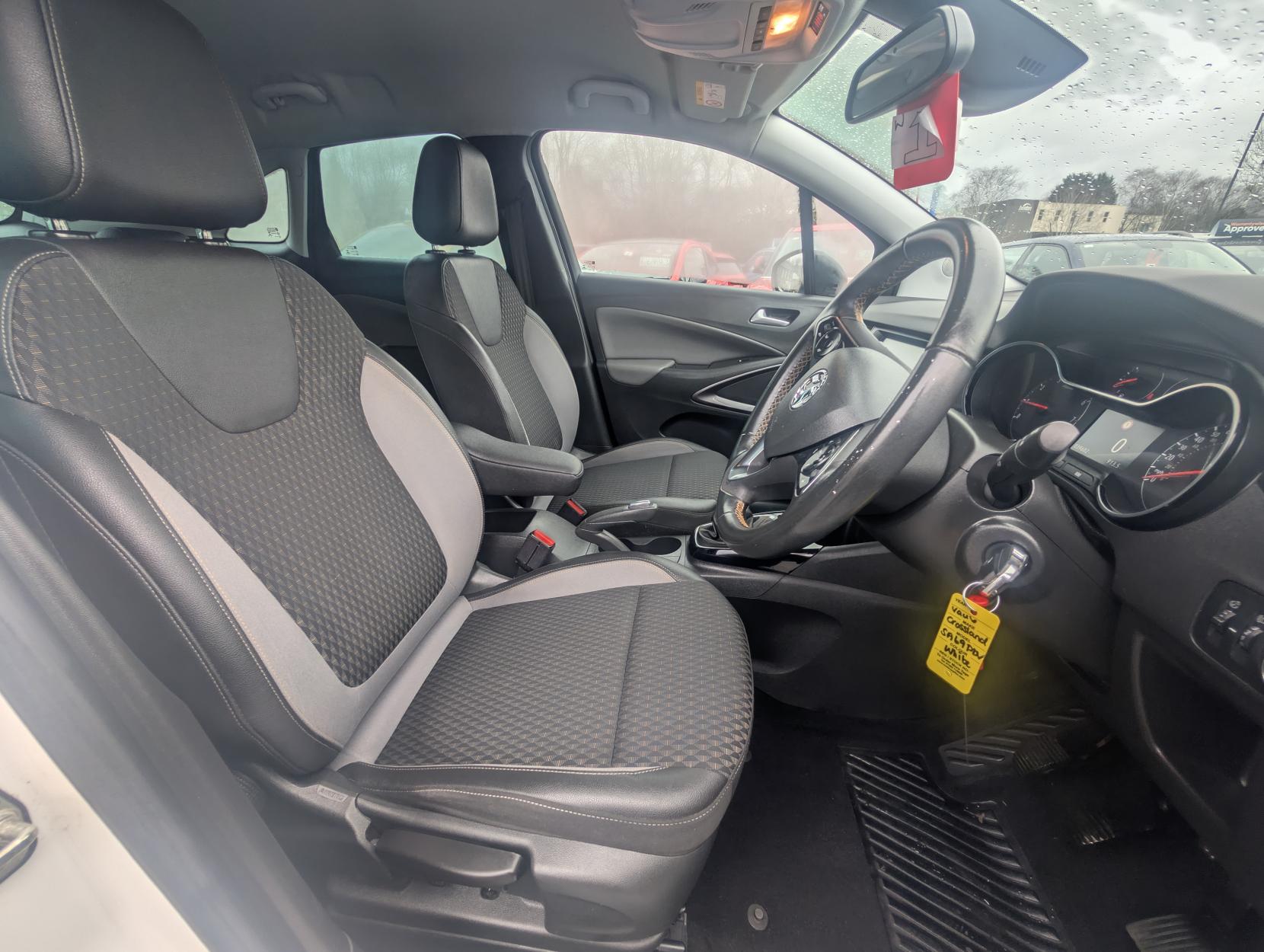 Vauxhall Crossland X 1.2 Elite SUV 5dr Petrol Manual Euro 6 (83 ps)