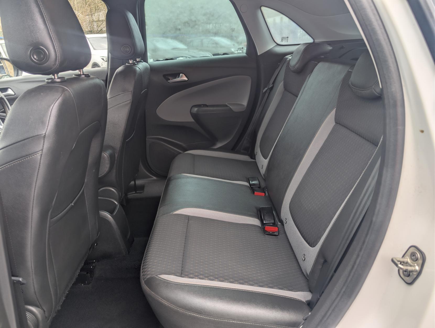 Vauxhall Crossland X 1.2 Elite SUV 5dr Petrol Manual Euro 6 (83 ps)