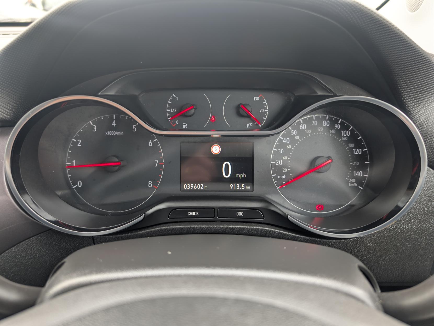 Vauxhall Crossland X 1.2 Elite SUV 5dr Petrol Manual Euro 6 (83 ps)