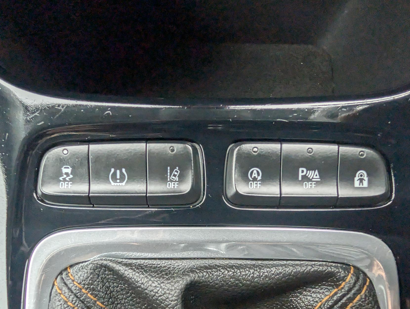 Vauxhall Crossland X 1.2 Elite SUV 5dr Petrol Manual Euro 6 (83 ps)