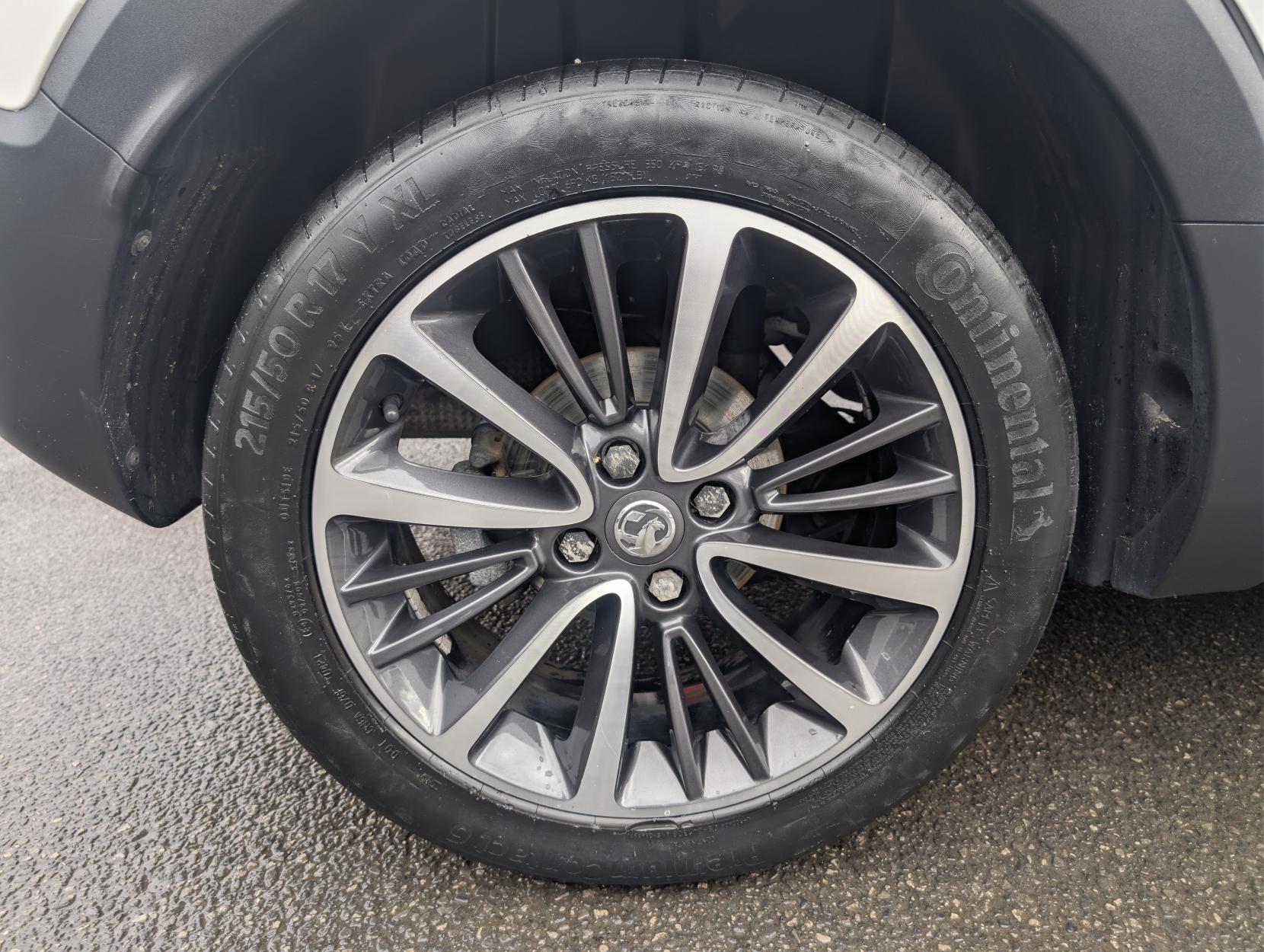 Vauxhall Crossland X 1.2 Elite SUV 5dr Petrol Manual Euro 6 (83 ps)