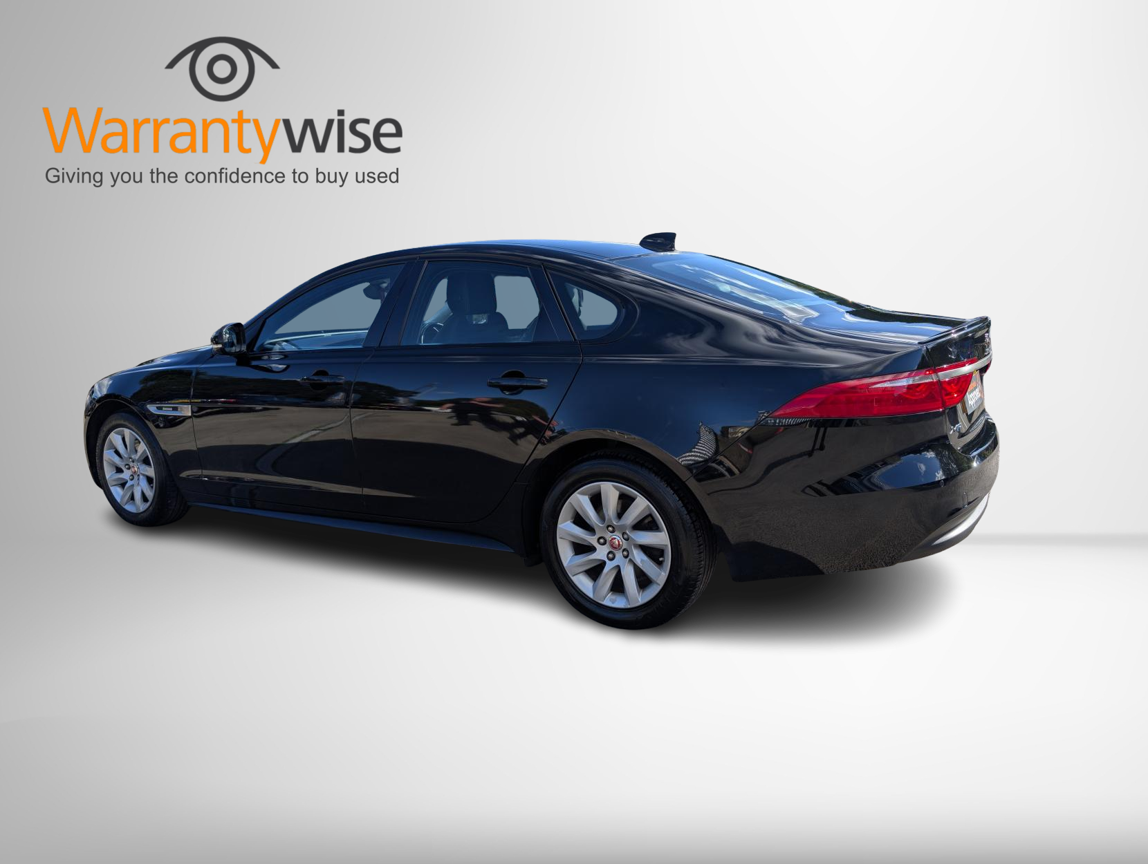 Jaguar XF 2.0d R-Sport Saloon 4dr Diesel Manual Euro 6 (s/s) (163 ps)