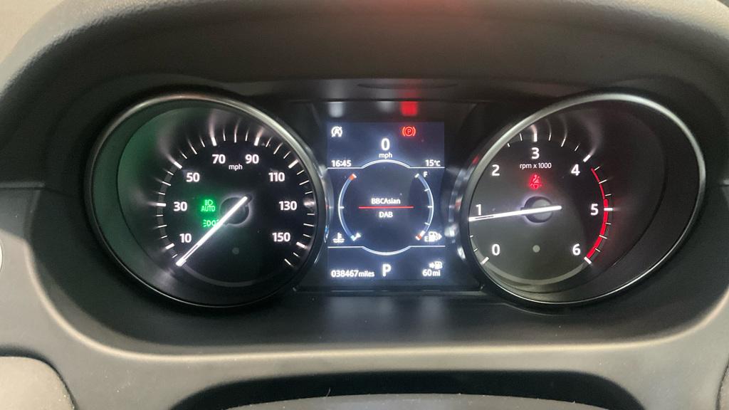 Land Rover Discovery Sport 2.0 TD4 HSE Black SUV 5dr Diesel Auto 4WD Euro 6 (s/s) (180 ps)