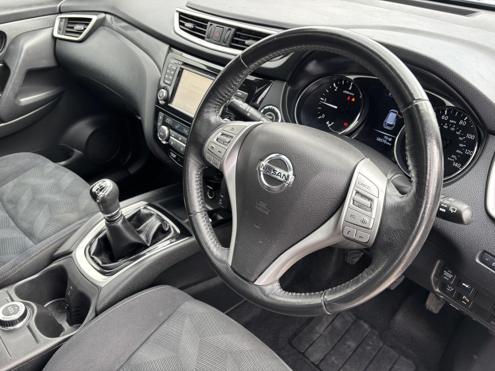 Nissan X-Trail 1.6 dCi n-tec SUV 5dr Diesel Manual 4WD Euro 6 (s/s) (130 ps)