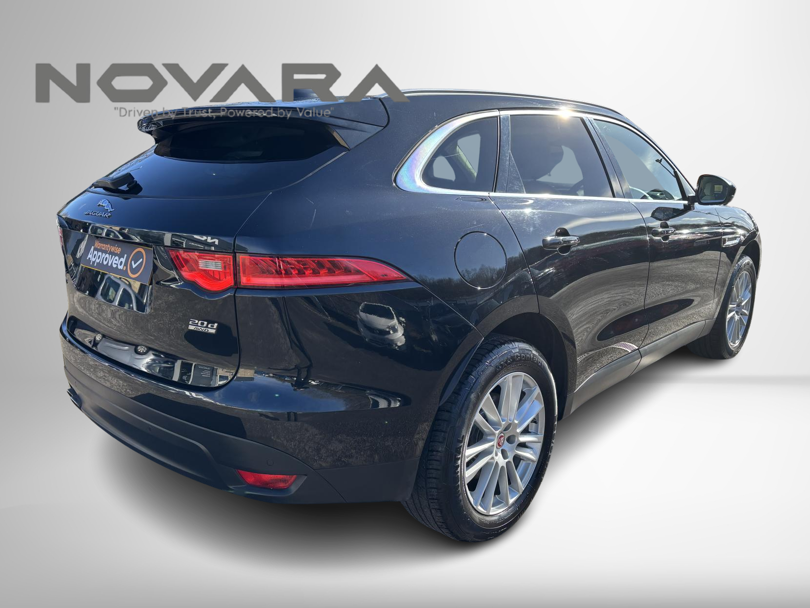 Jaguar F-PACE 2.0 D180 Portfolio SUV 5dr Diesel Auto AWD Euro 6 (s/s) (180 ps)
