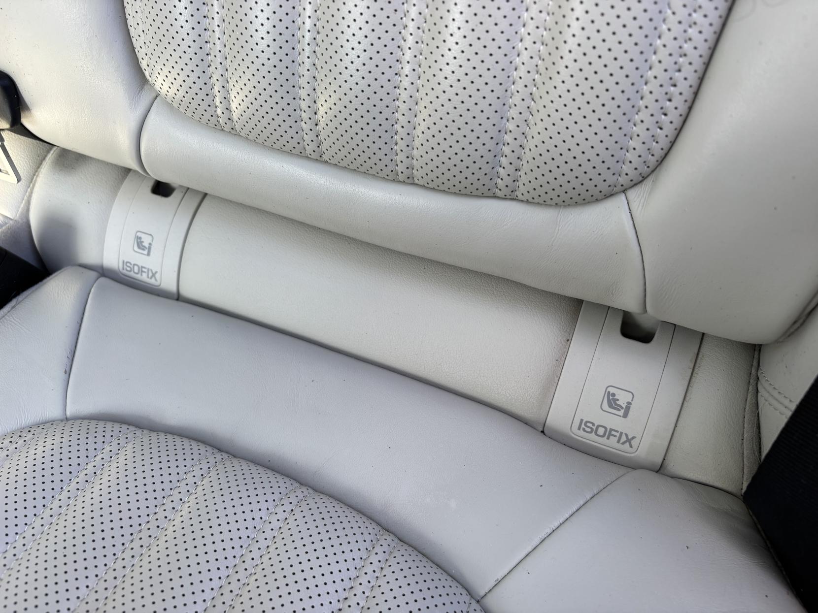 Jaguar F-PACE 2.0 D180 Portfolio SUV 5dr Diesel Auto AWD Euro 6 (s/s) (180 ps)