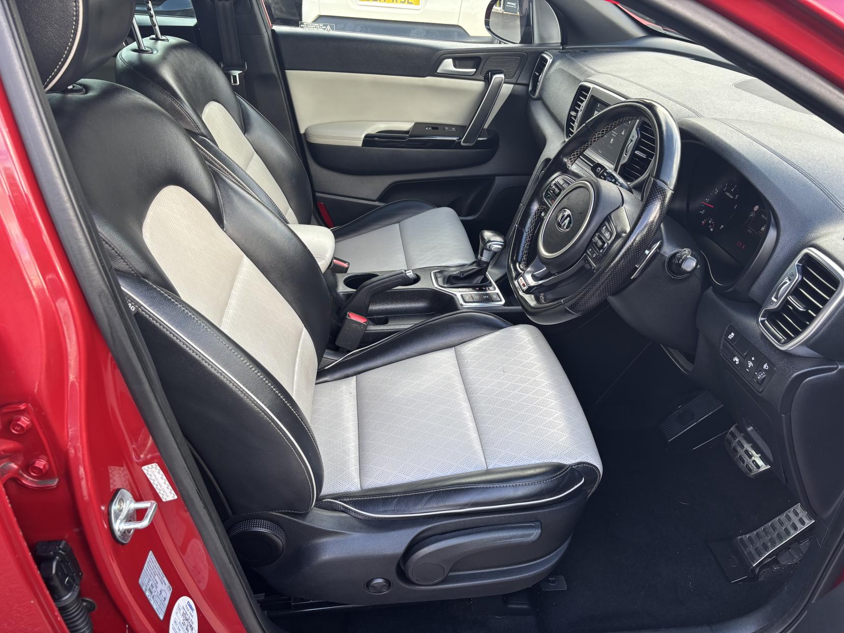 Kia Sportage 1.6 T-GDi GT-Line SUV 5dr Petrol DCT AWD Euro 6 (174 bhp)