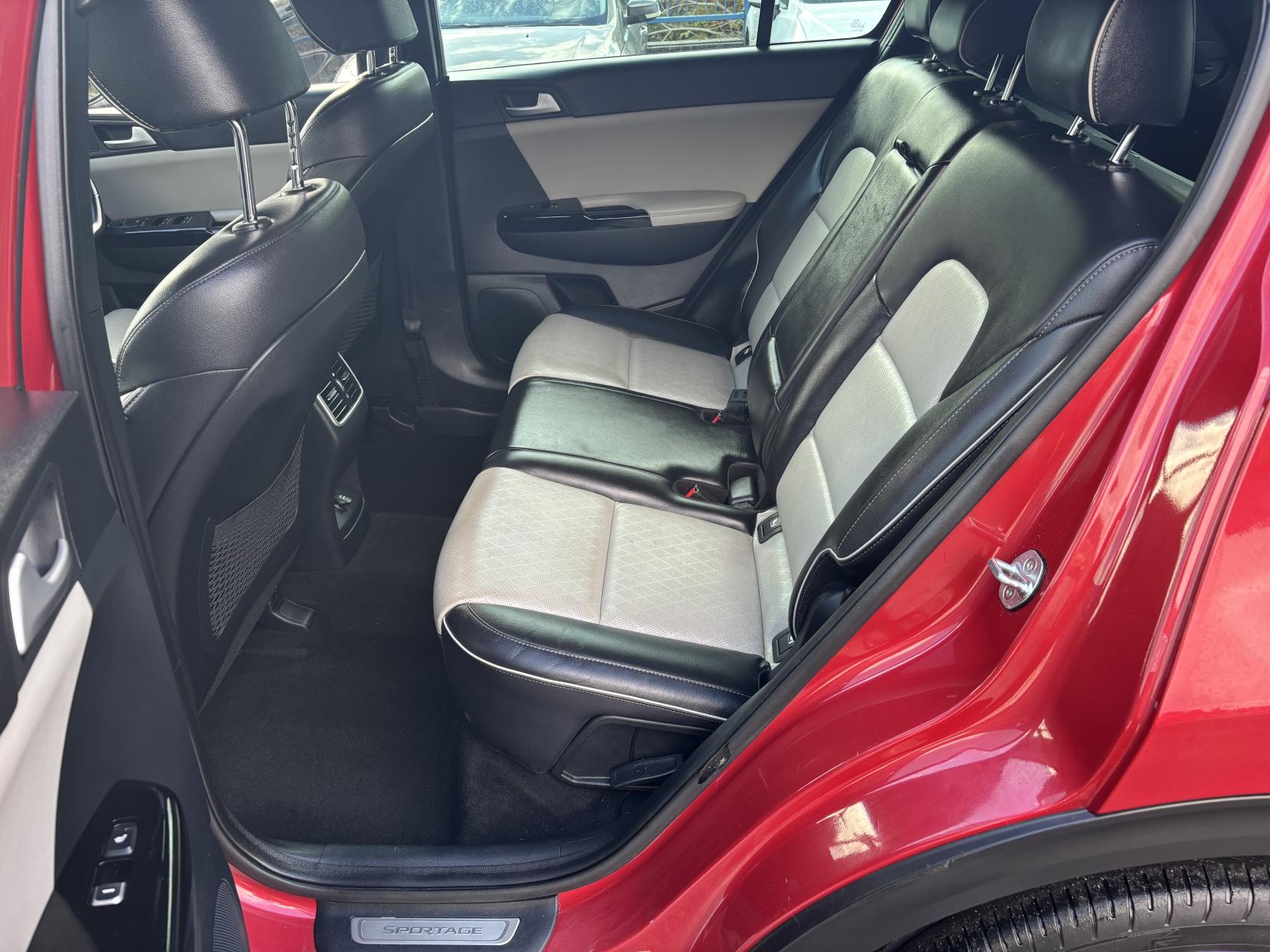 Kia Sportage 1.6 T-GDi GT-Line SUV 5dr Petrol DCT AWD Euro 6 (174 bhp)