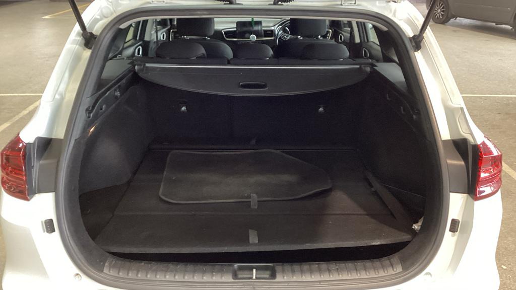 Kia Ceed 1.6 CRDi 2 NAV Sportswagon 5dr Diesel Manual Euro 6 (s/s) (114 bhp)