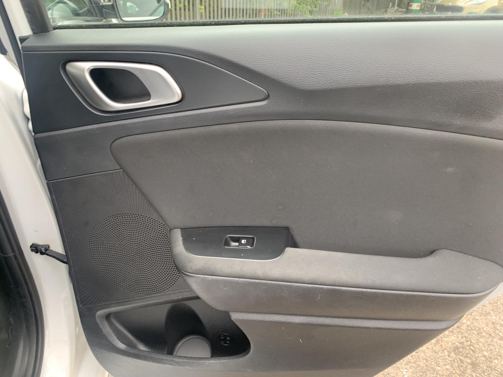 Kia Ceed 1.6 CRDi 2 NAV Sportswagon 5dr Diesel Manual Euro 6 (s/s) (114 bhp)