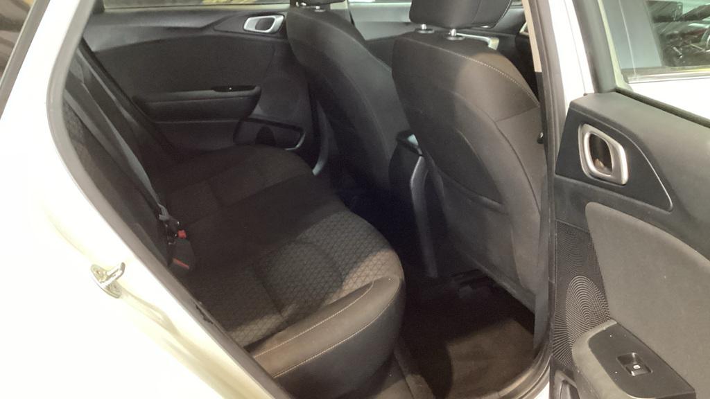 Kia Ceed 1.6 CRDi 2 NAV Sportswagon 5dr Diesel Manual Euro 6 (s/s) (114 bhp)