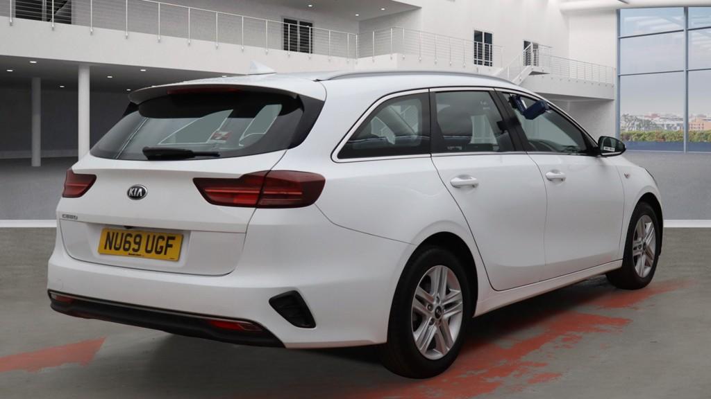 Kia Ceed 1.6 CRDi 2 NAV Sportswagon 5dr Diesel Manual Euro 6 (s/s) (114 bhp)