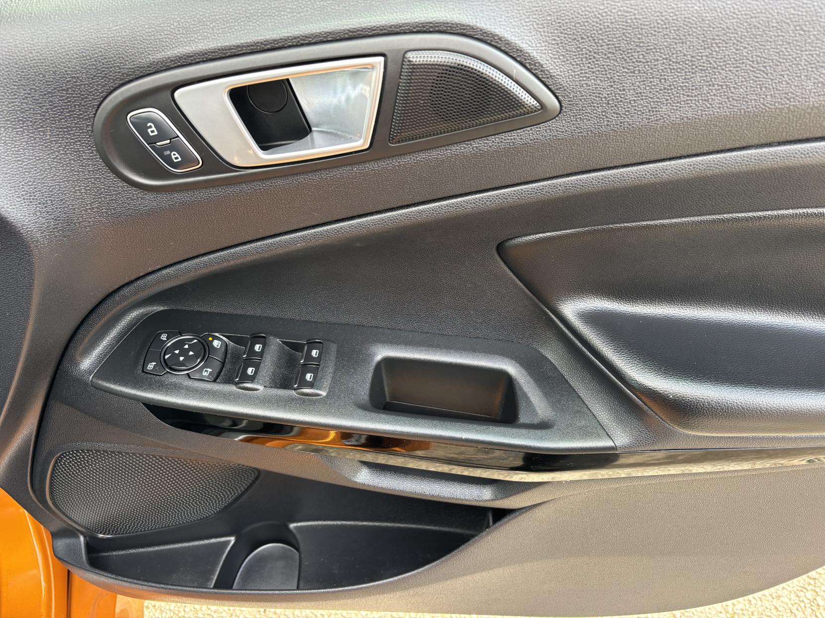 Ford EcoSport 1.0T EcoBoost ST-Line SUV 5dr Petrol Manual Euro 6 (s/s) (125 ps)